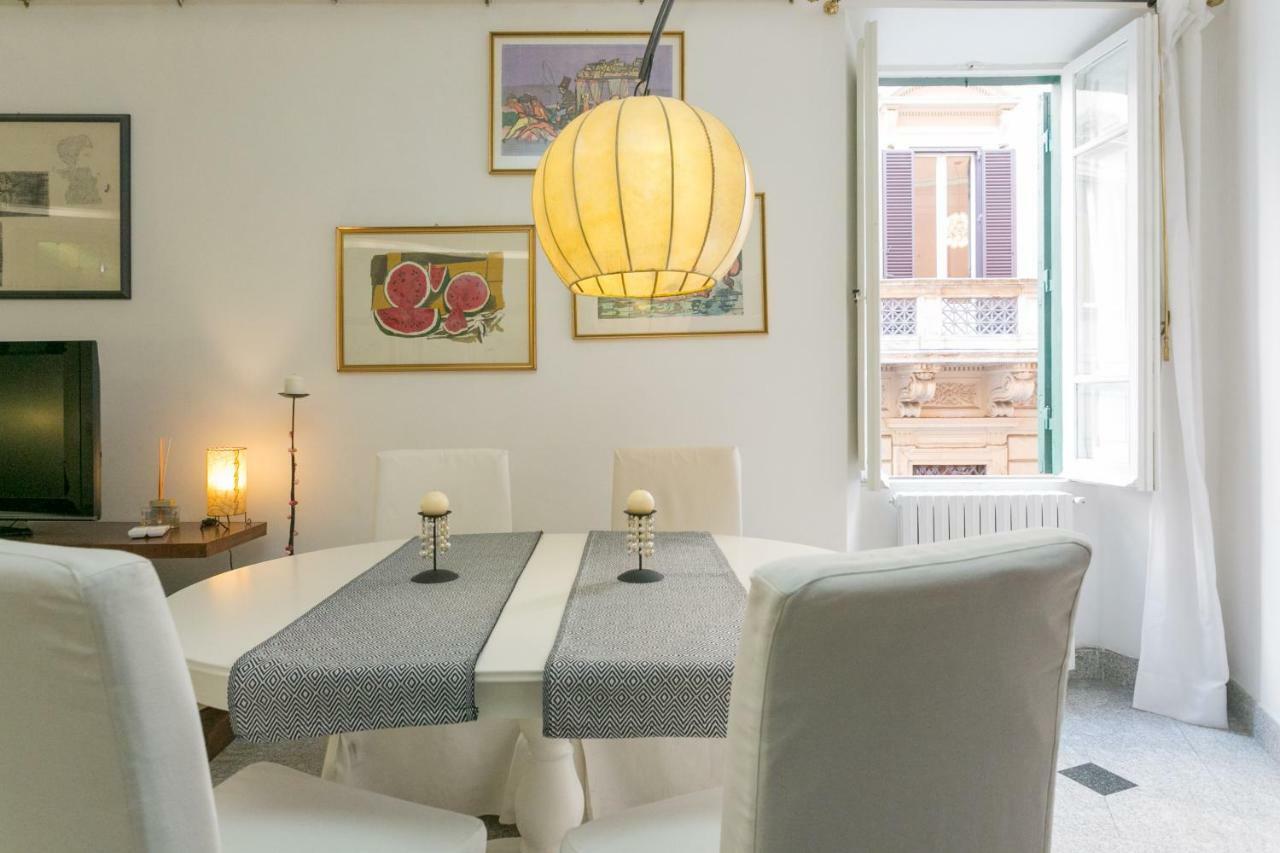 Fontanella Borghese 1bd Apartment Rome