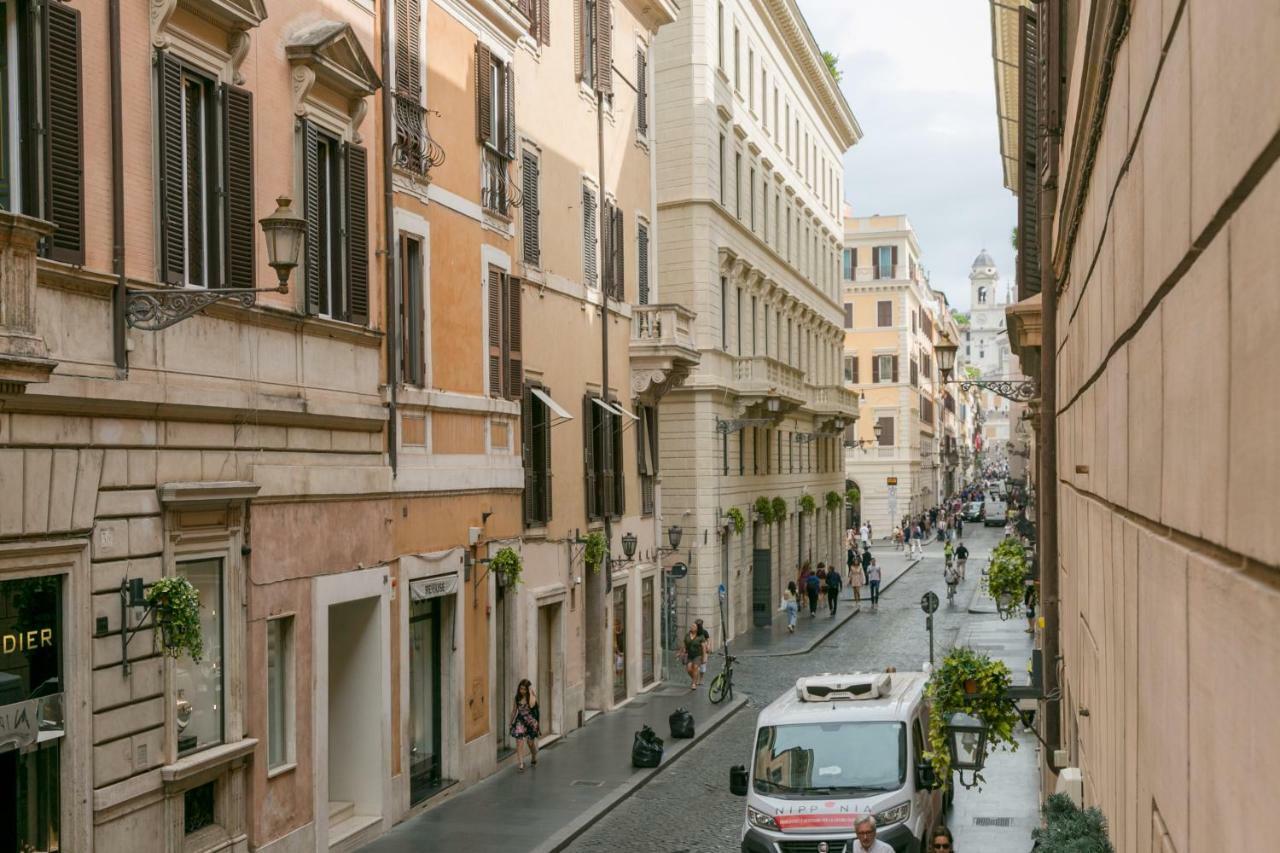 Apartment Fontanella Borghese 1bd Rome